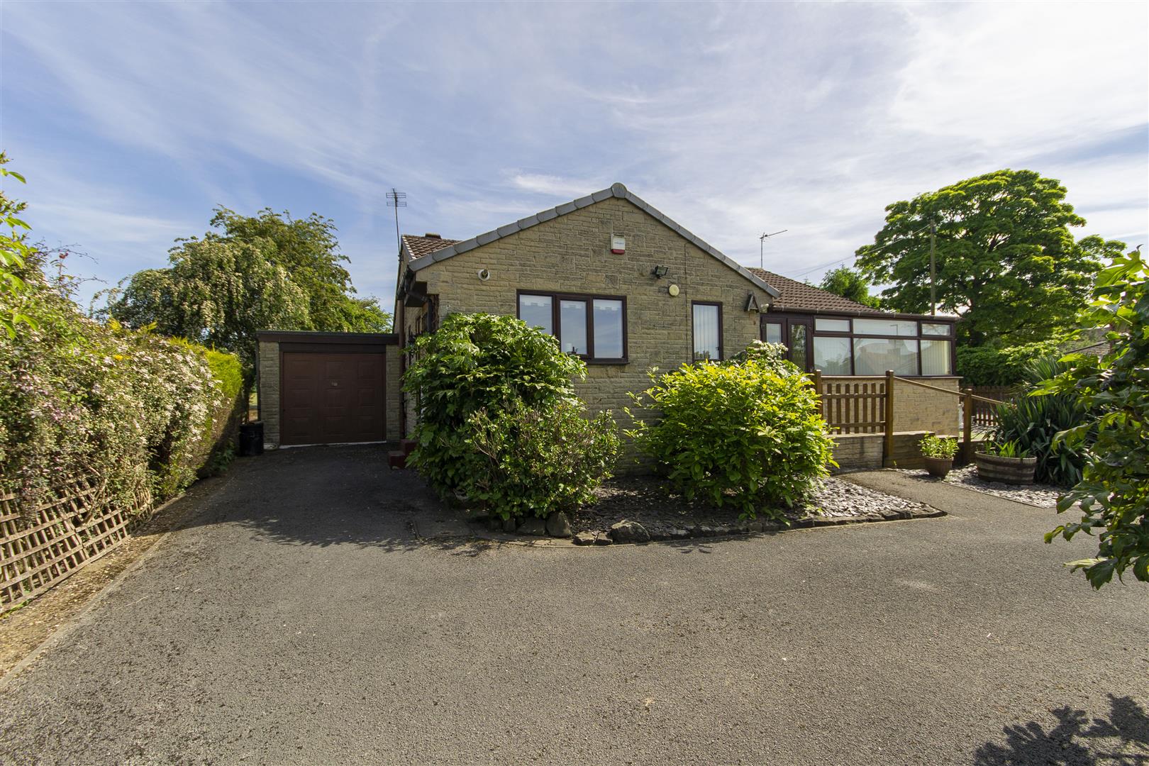 Wilkins Vardy Barnfield Close, Holmewood